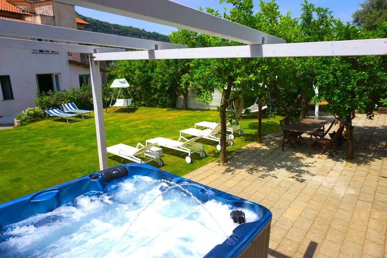 Bed and Breakfast Lemon Factor Сорренто Екстер'єр фото